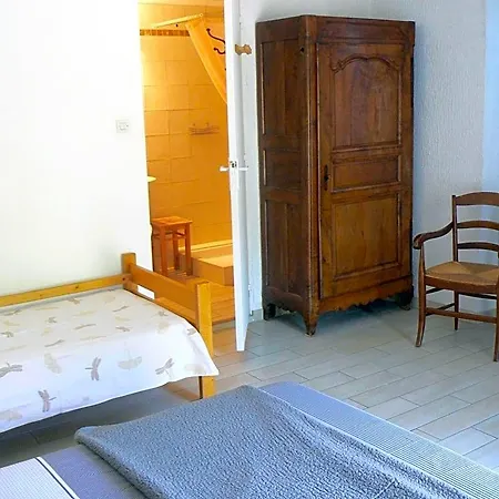 D'hotes Lou Couradou Bed & Breakfast